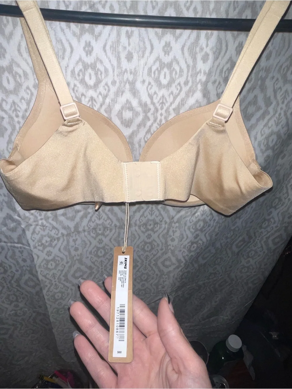 Skims Ultimate Push-up Plunge Bra - Picture 5 of 9